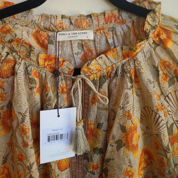 NWT Seashell Blouse in Sand - Picture 11 of 12